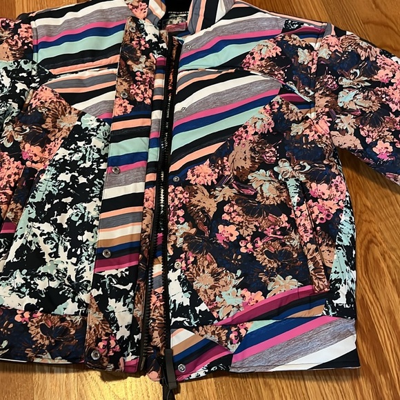 Free People Movement Bunny Slope Puffer Jacket Black Diamond Print Sz Small NWT - Picture 11 of 17